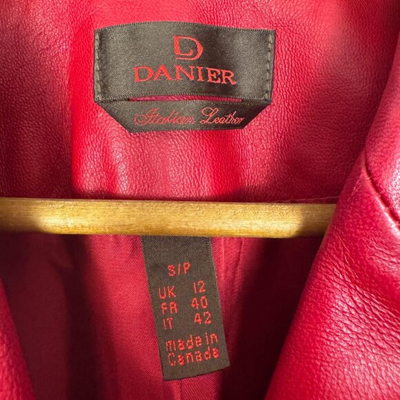 Vintage 90s Danier Red Leather Blazer Jacket | Genuine Leather Coat Small - Picture 6 of 13